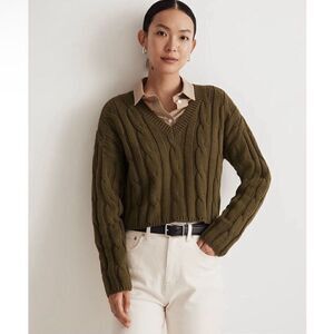2 Sweaters ! Madewell Olive V-Neck Sweater + Cream Ralph Lauren Sweater. GUC